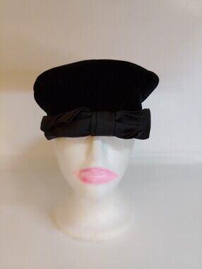Black Velvet Beret with Bow - Women Accessories